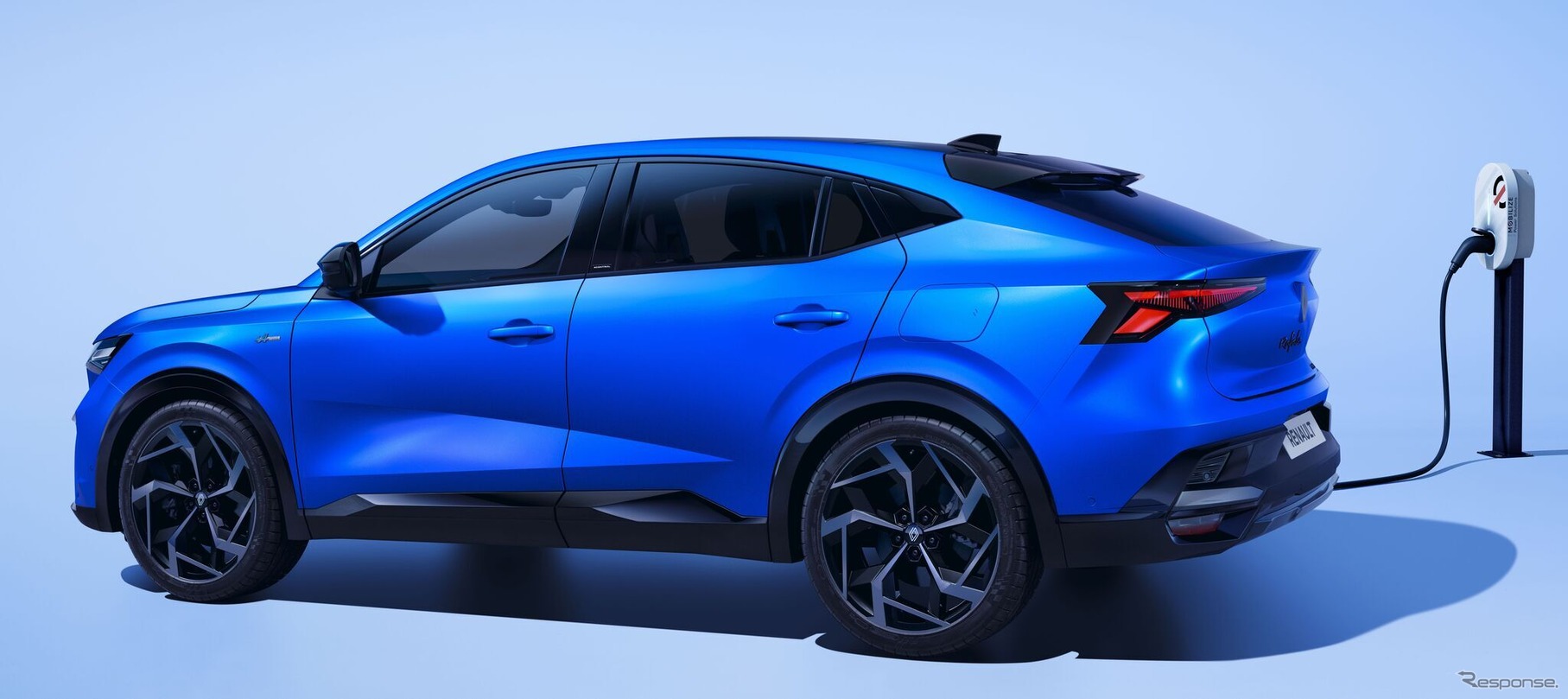 ルノー・ラファール の「E-Tech 4x4 300hp」