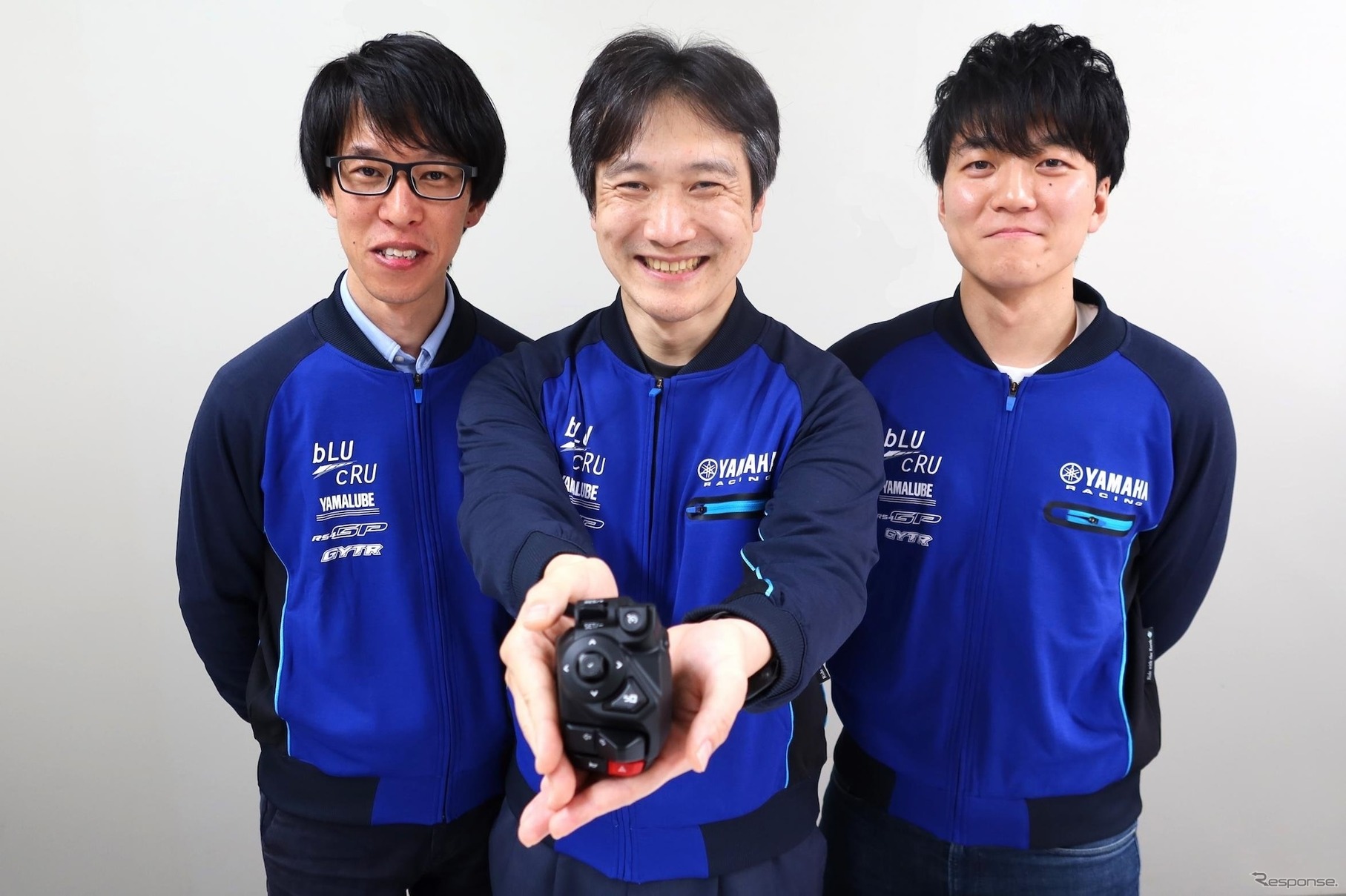 機能モジュール開発部の堀内さん、長崎さん、池谷さん（左から）