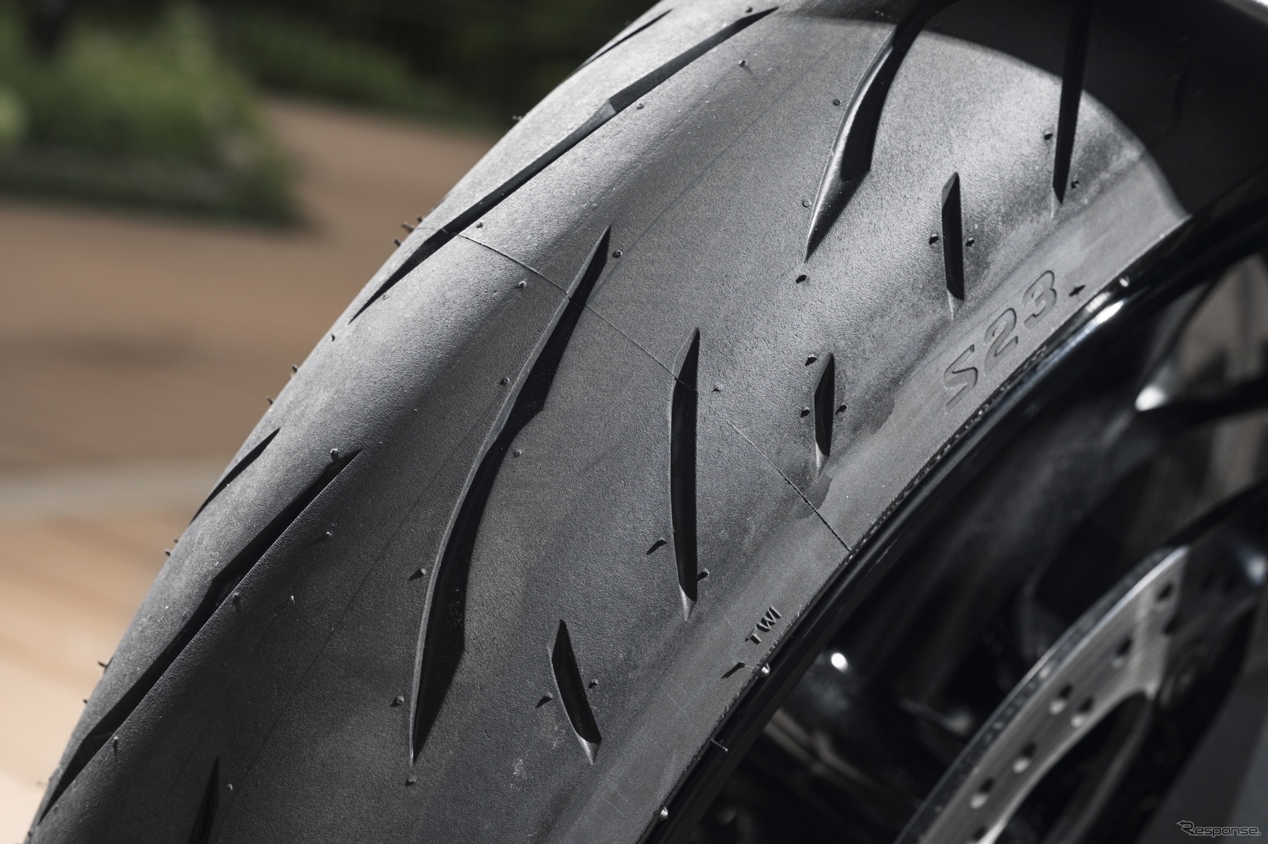 ブリヂストン『BATTLAX HYPERSPORT S23』