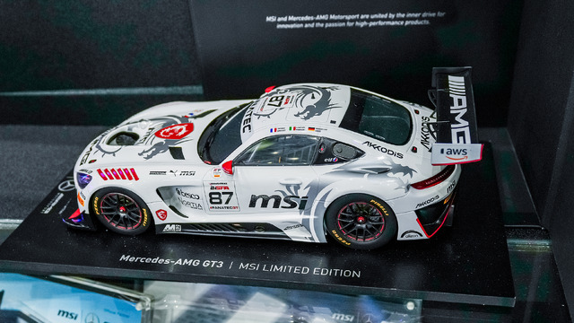 高級車メーカーとコラボした「MSI×Mercedes-AMG」18インチの限定モデル登場！所有欲を満たすラグジュアリーなデザイン【COMPUTEX 2024】