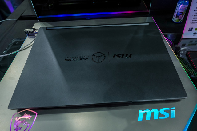 高級車メーカーとコラボした「MSI×Mercedes-AMG」18インチの限定モデル登場！所有欲を満たすラグジュアリーなデザイン【COMPUTEX 2024】