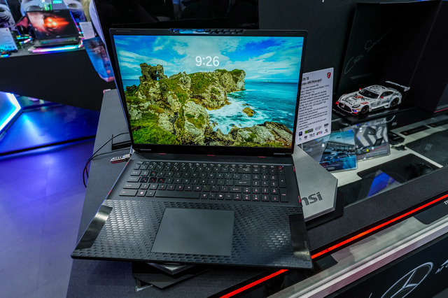 高級車メーカーとコラボした「MSI×Mercedes-AMG」18インチの限定モデル登場！所有欲を満たすラグジュアリーなデザイン【COMPUTEX 2024】