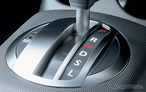 ホンダ『フィット』に1.5リットルモデル追加……驚きの価格!!