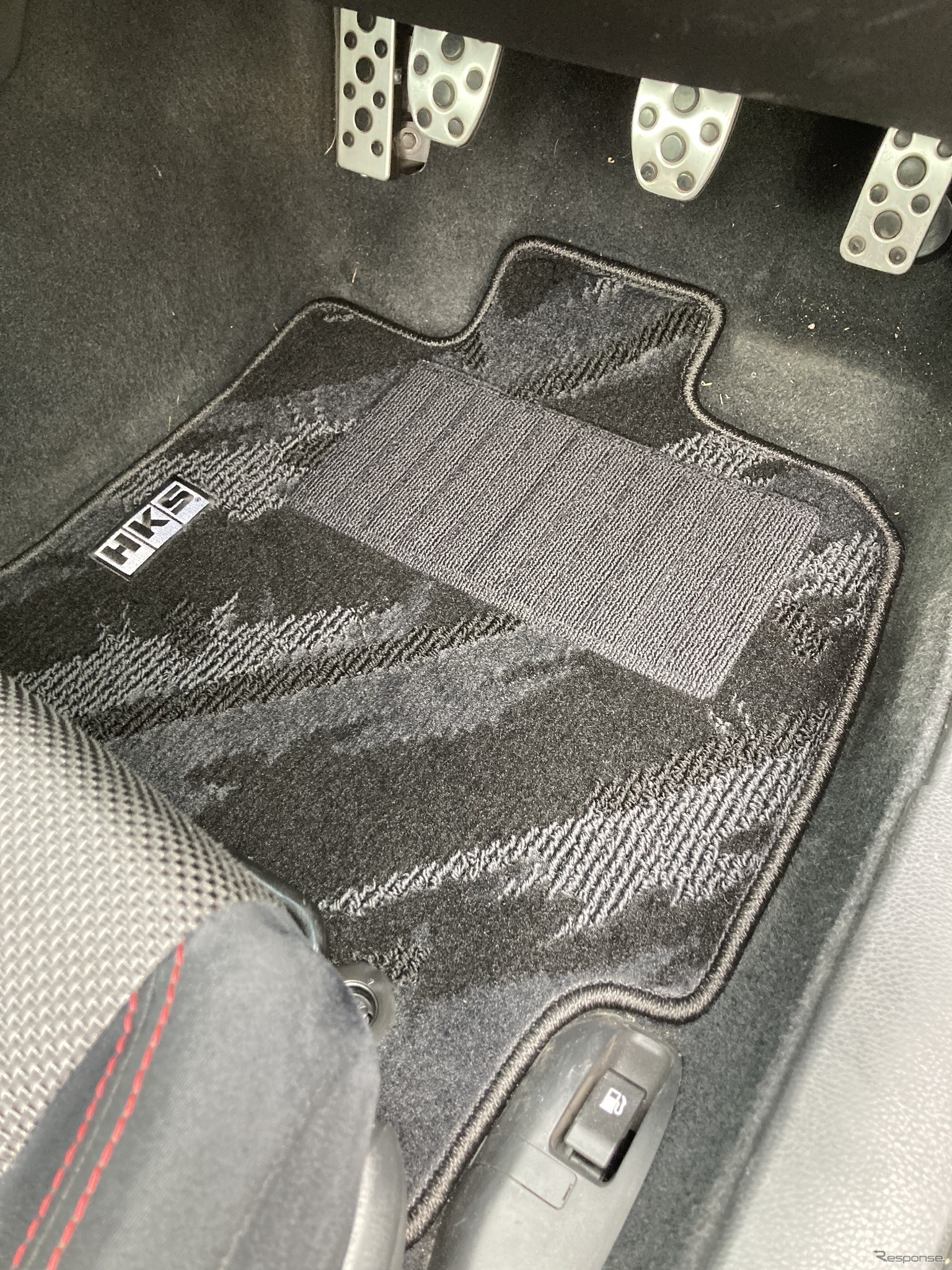 ZN6/ZC6用運転席装着例