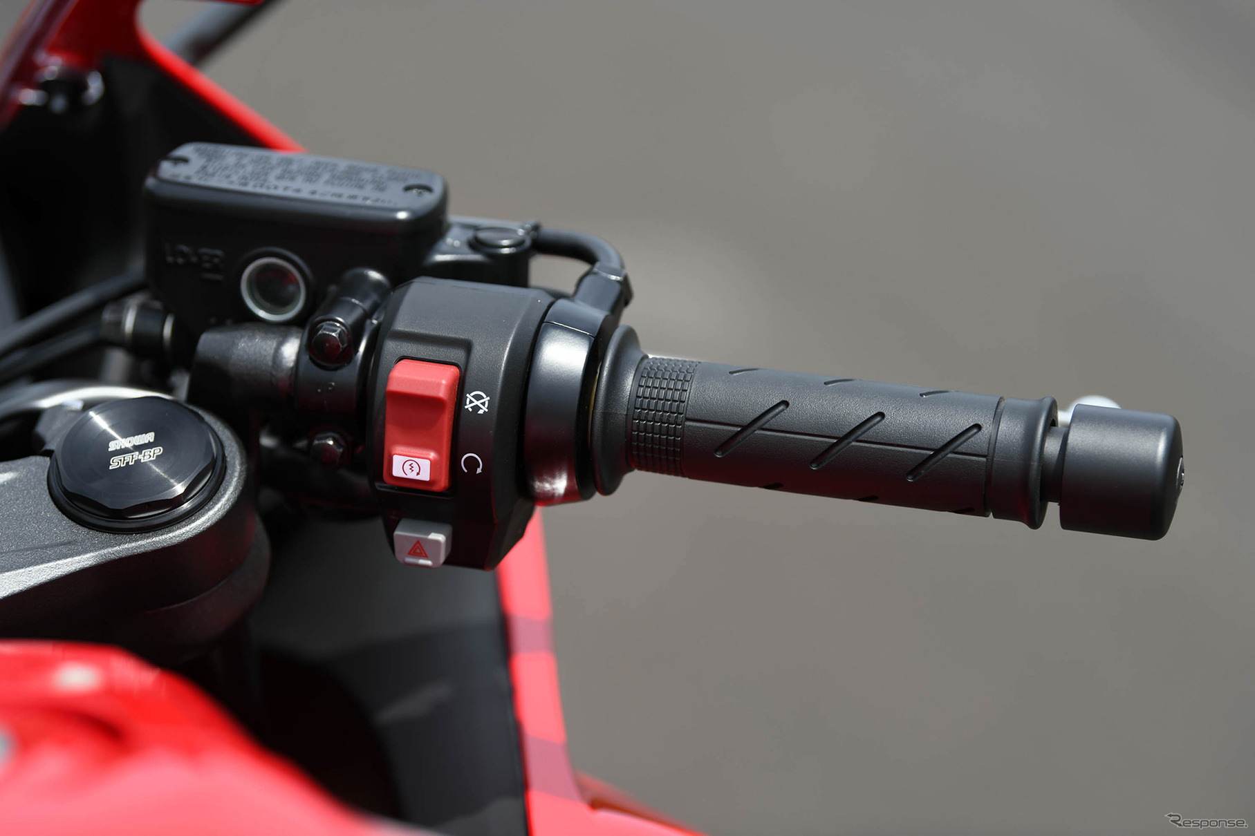ホンダ CBR650R E-Clutch
