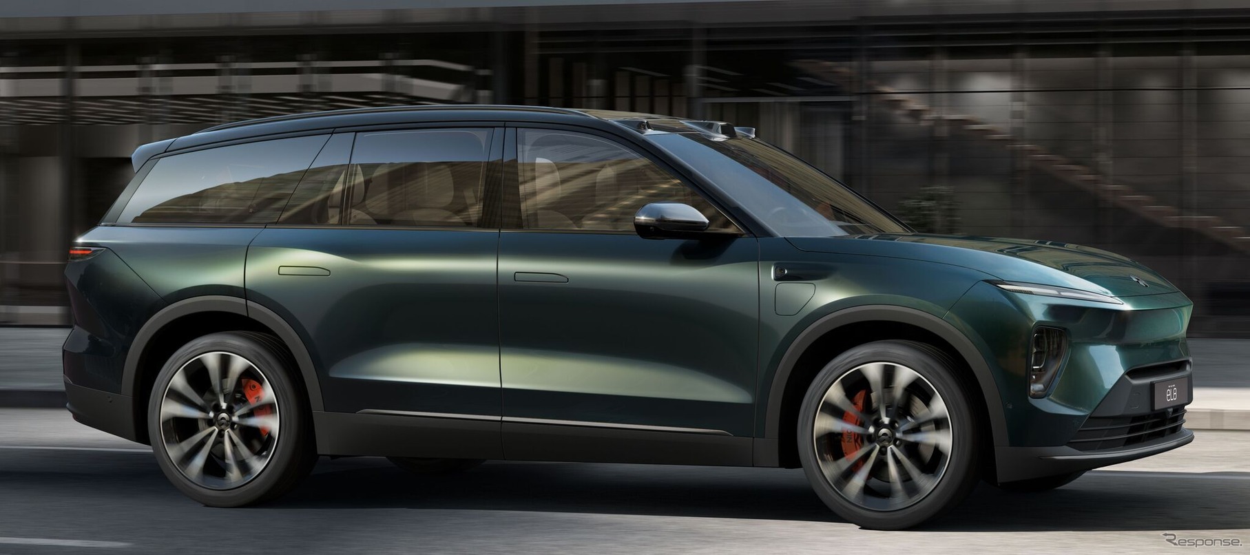 NIO EL8
