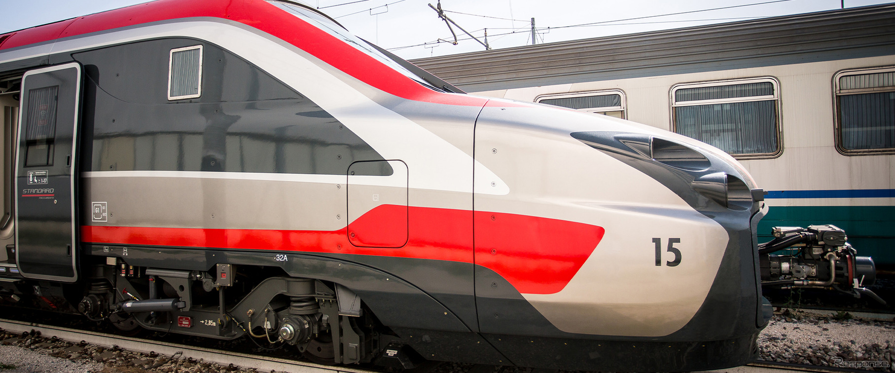 日立レール「ETR700」高速列車