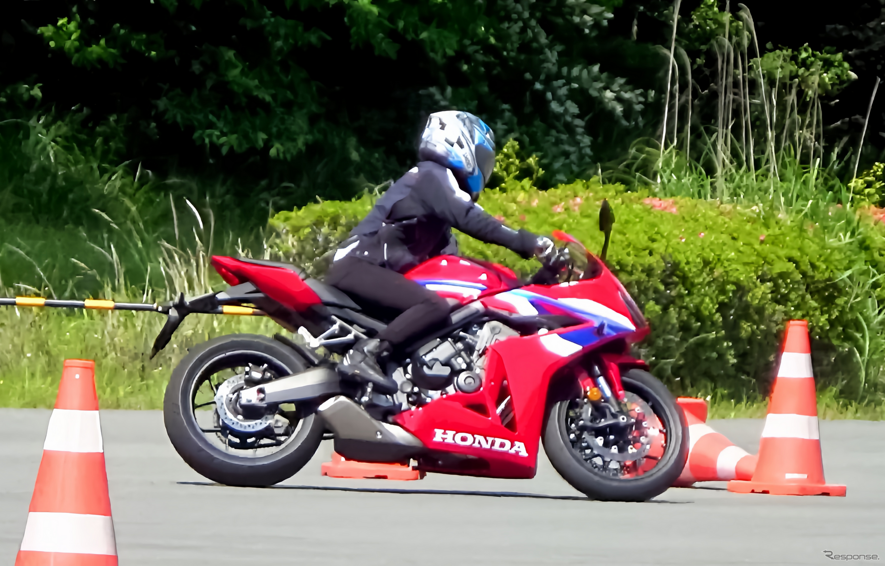 ホンダ CBR650R E-Clutch