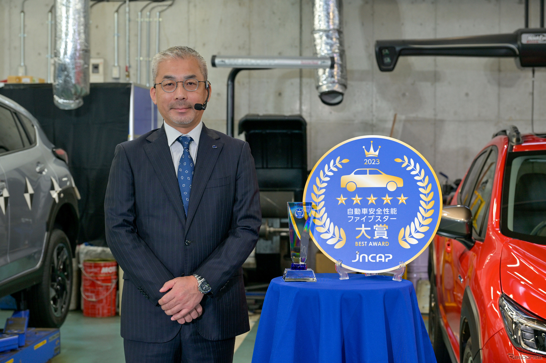 スバル 商品事業本部の只木克郎プロジェクトゼネラルマネージャー。「スバルの開発思想が総合的に評価いただけた」と喜びを語った