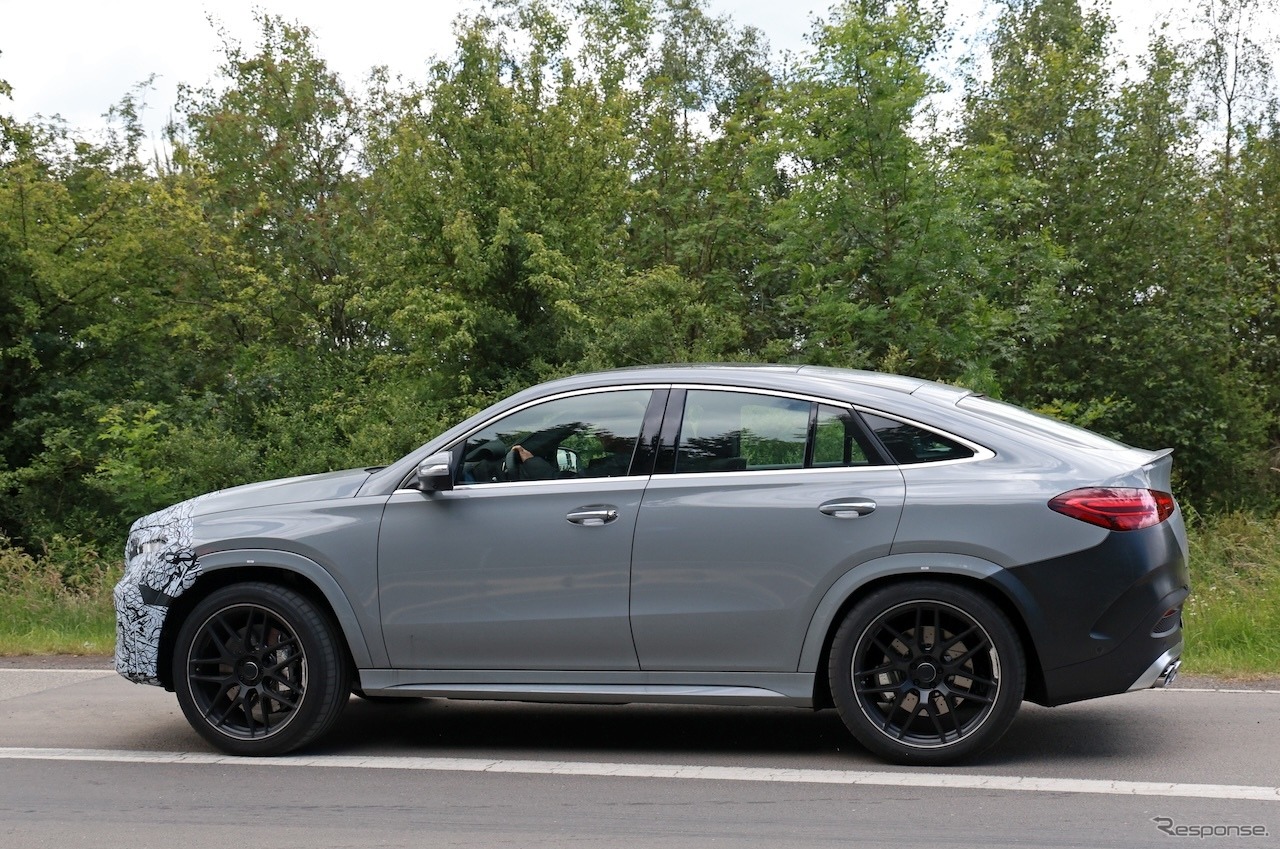 メルセデス AMG GLE 53クーペ 改良新型　プロトタイプ（スクープ写真）