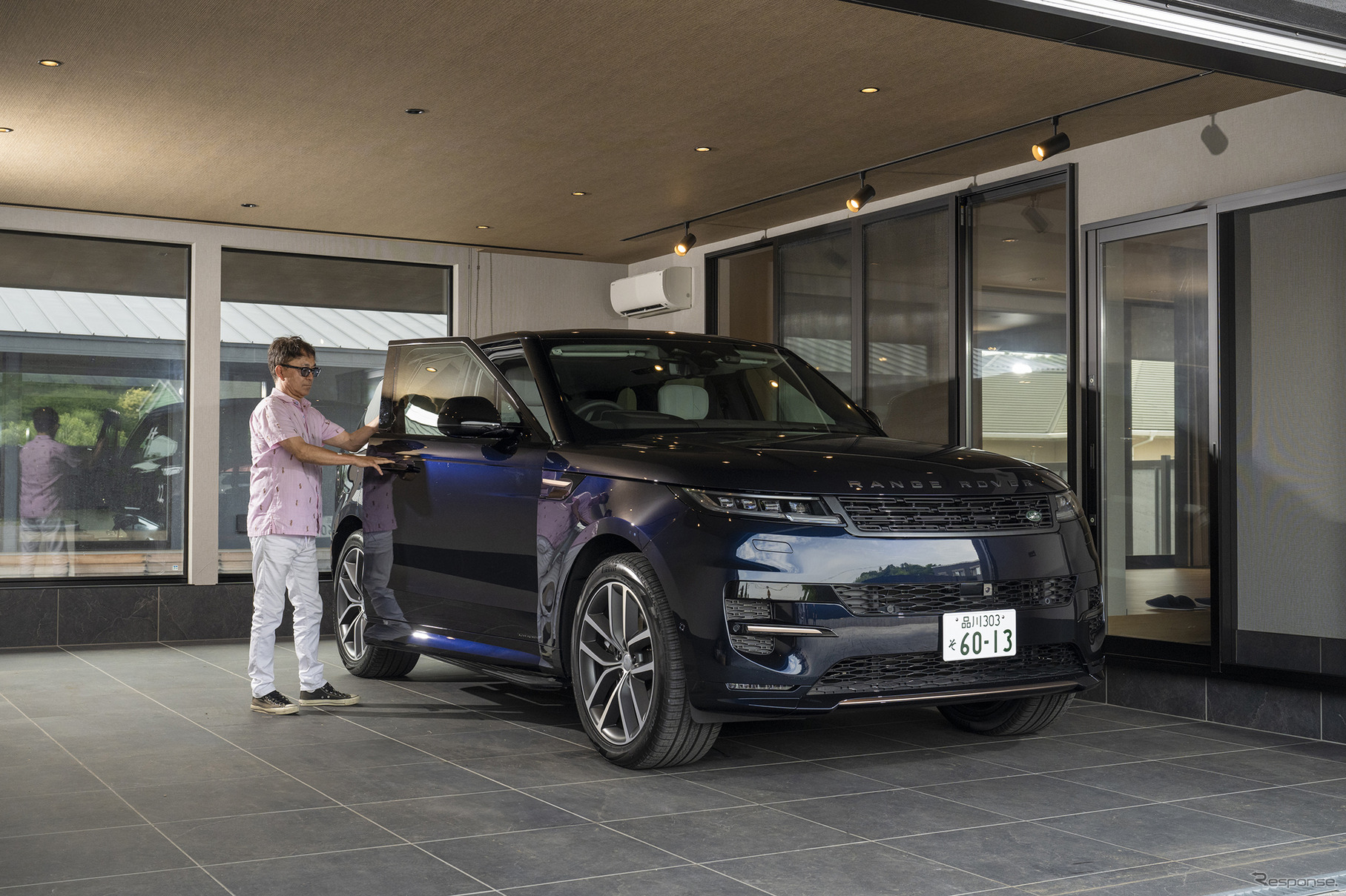 レンジローバー スポーツ オートバイオグラフィー P550e