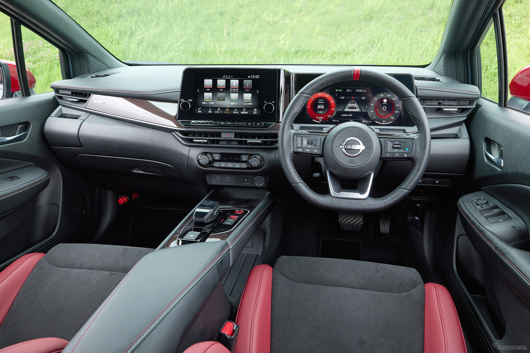 【ホンダ フィット e:HEV RS vs 日産 ノートオーラNISMO】スペック比較…エコとスポーティを共存させた2車種
