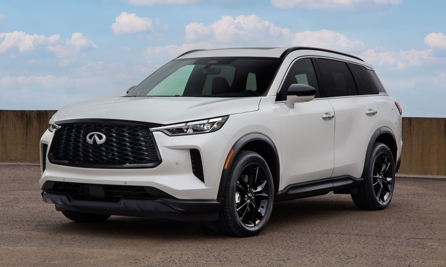 インフィニティ QX60 の「ブラックエディション・パッケージ」