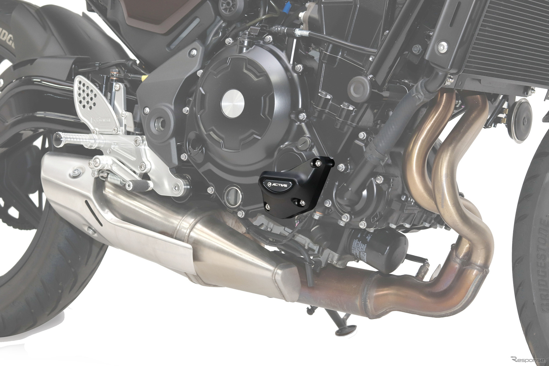 エンジンカバースライダーZ650RS装着例