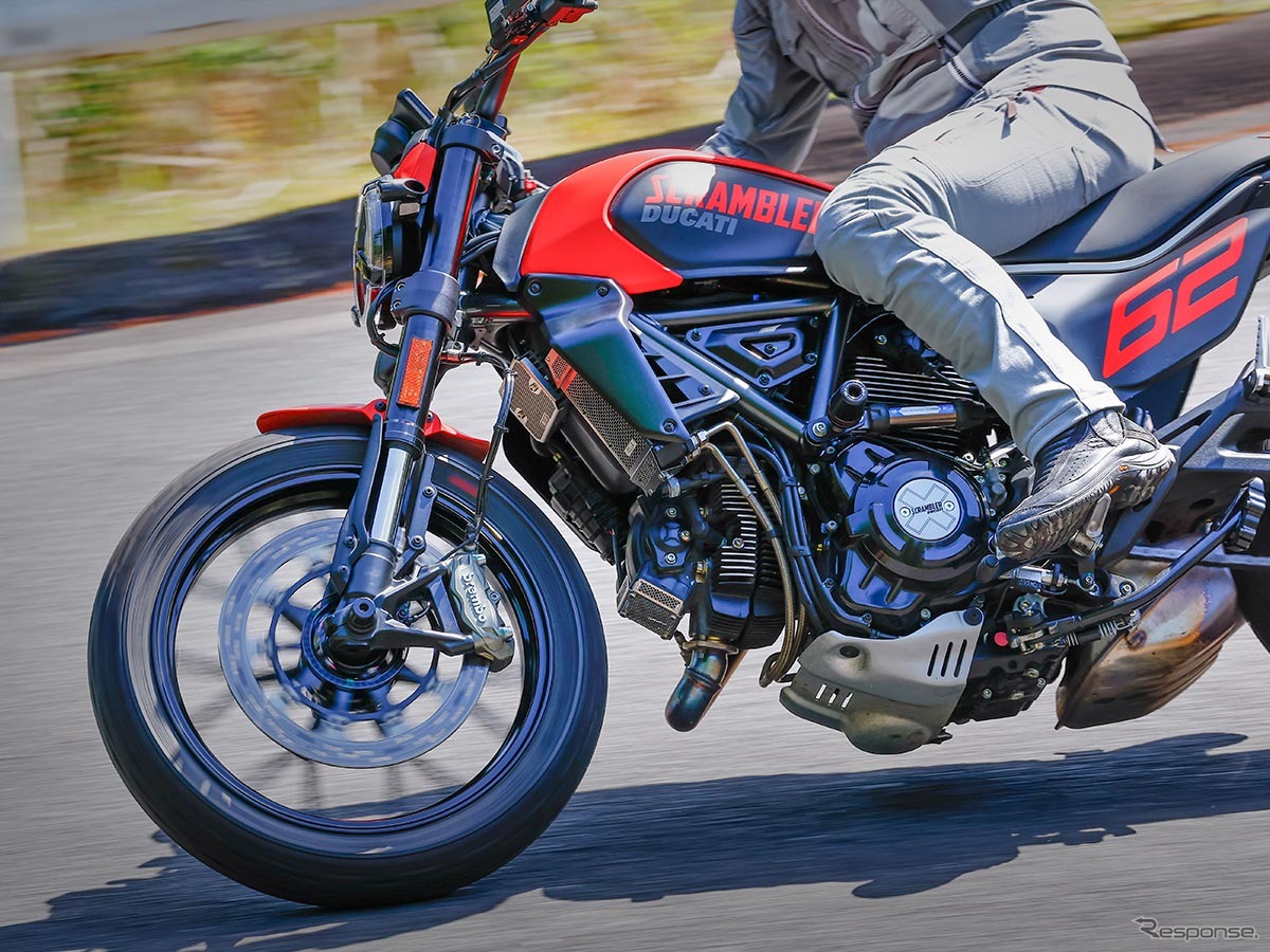 パフォーマンスダンパー　ドゥカティ・スクランブラー装着例