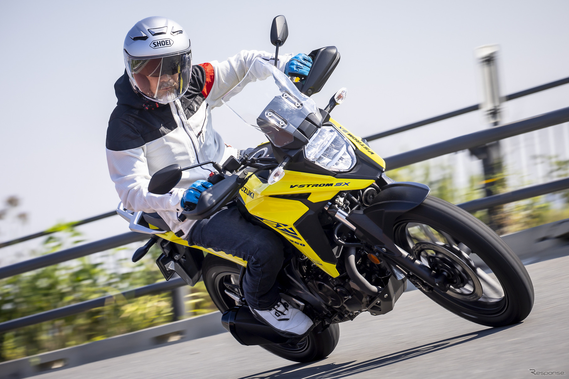 スズキ Vストローム250SX