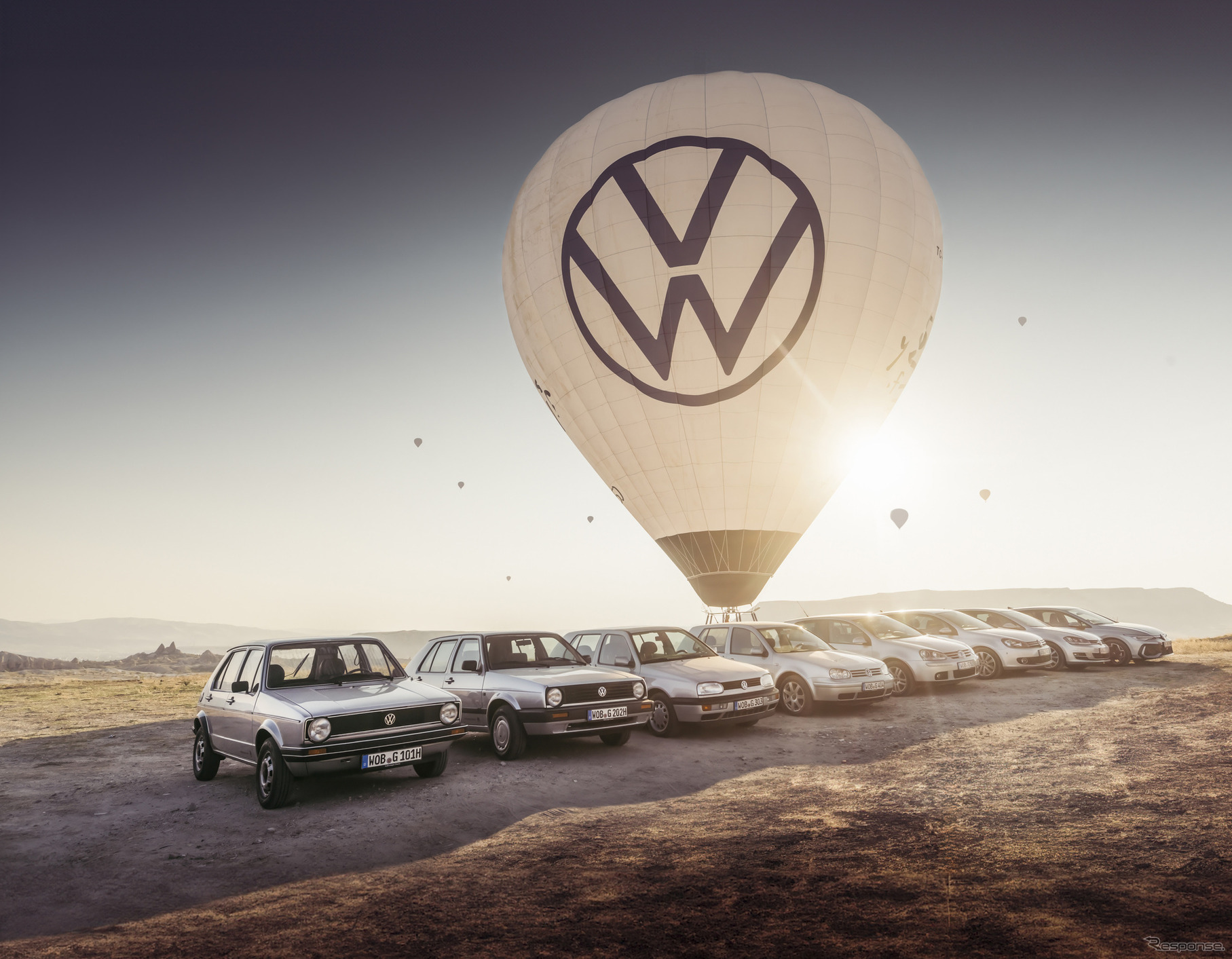 VW『ゴルフ』の50周年を祝う特別な熱気球