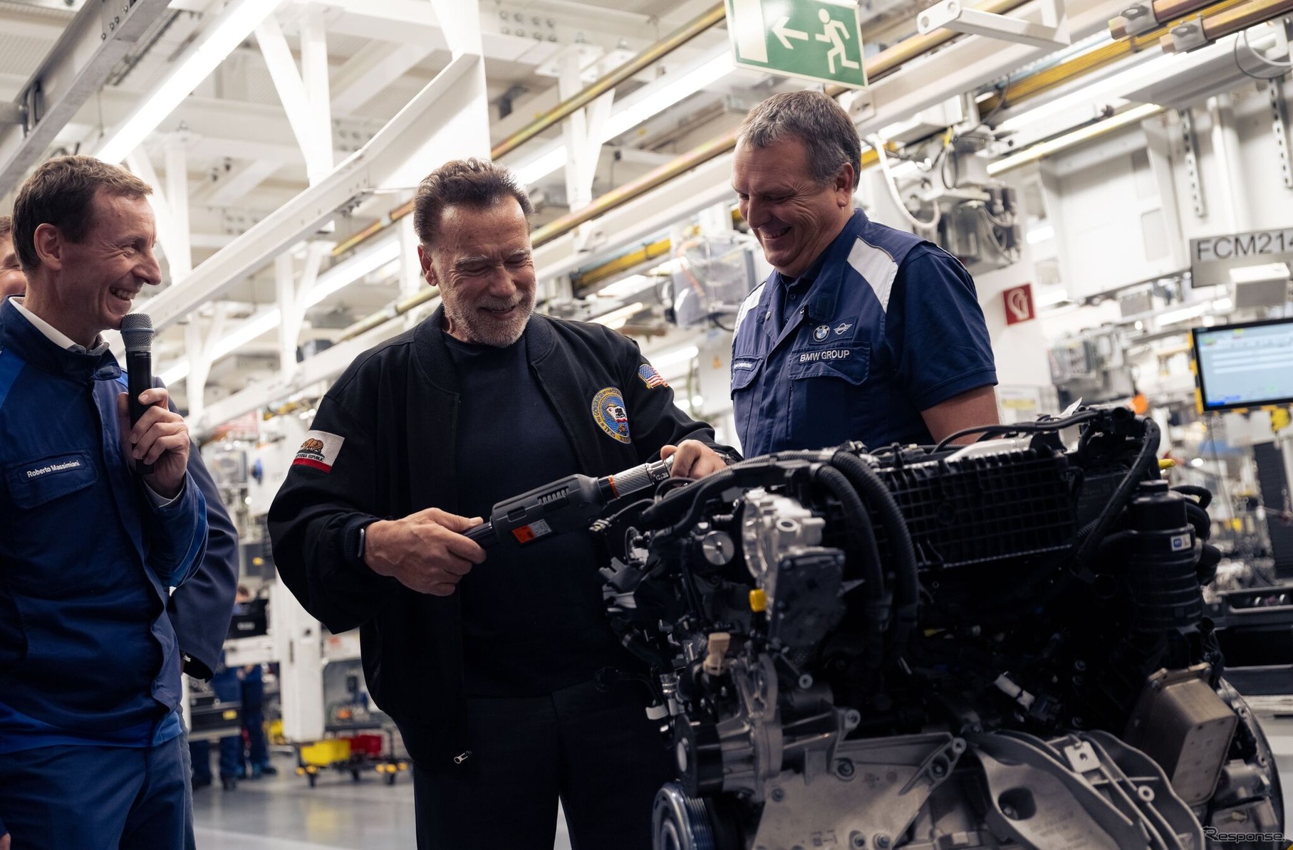 アーノルド・シュワルツェネッガー氏の立ち合いの下、BMWグループのオーストリア工場が再生可能エネルギーへ完全移行