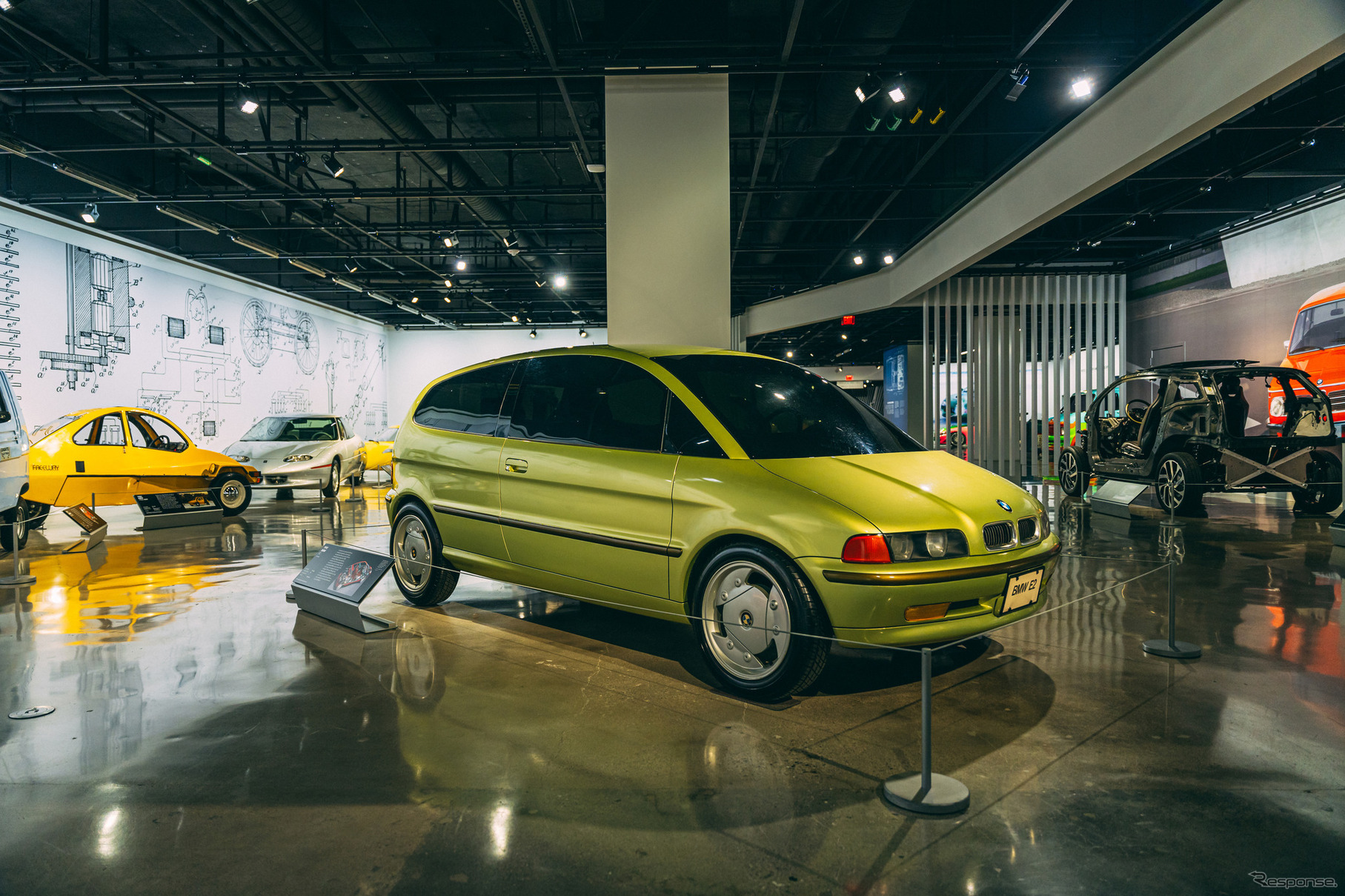BMWグループの電動モビリティの歴史を辿る特別展が米ピーターセン自動車博物館で開幕