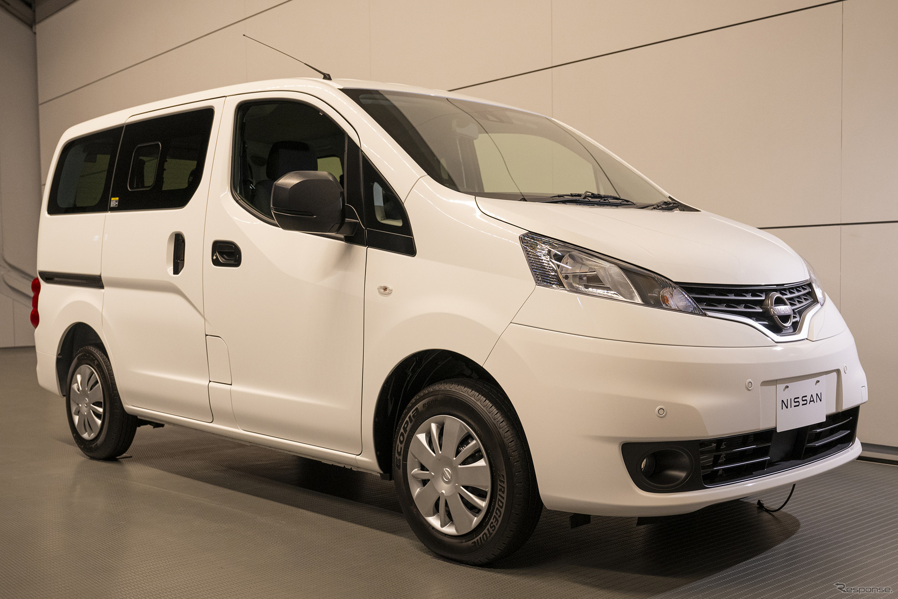 日産 NV200