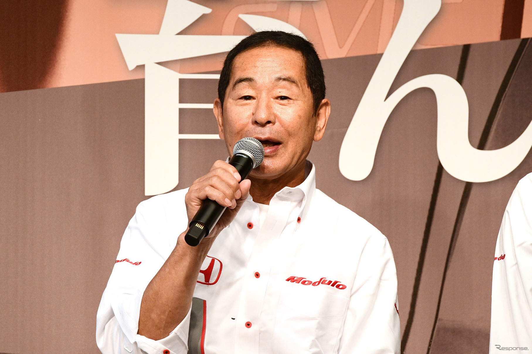 モデューロ開発アドバイザーの土屋圭市氏