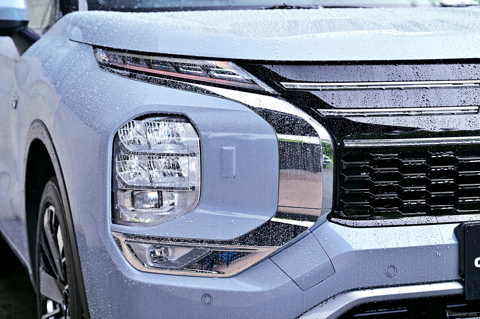 三菱アウトランダーPHEV