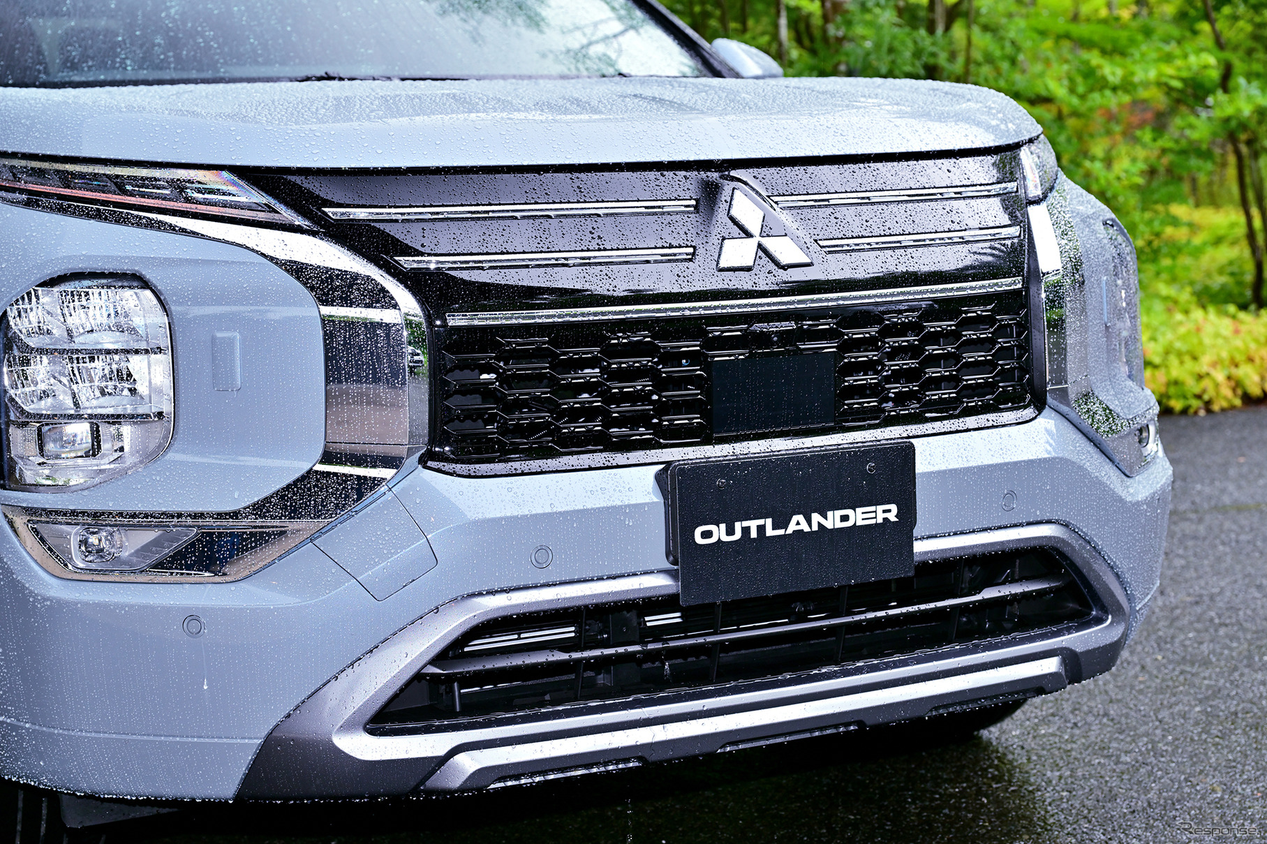 三菱アウトランダーPHEV