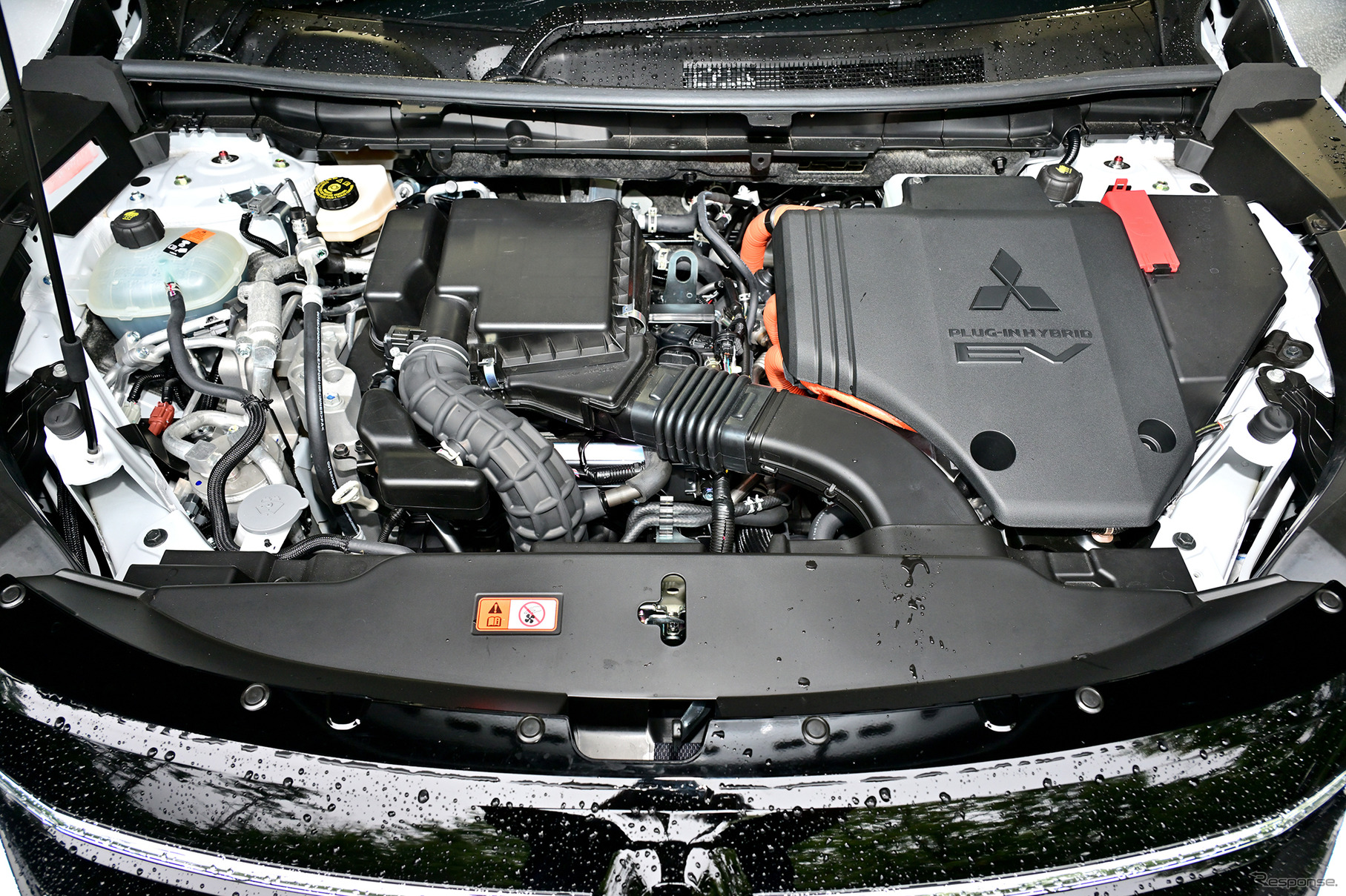 三菱アウトランダーPHEV