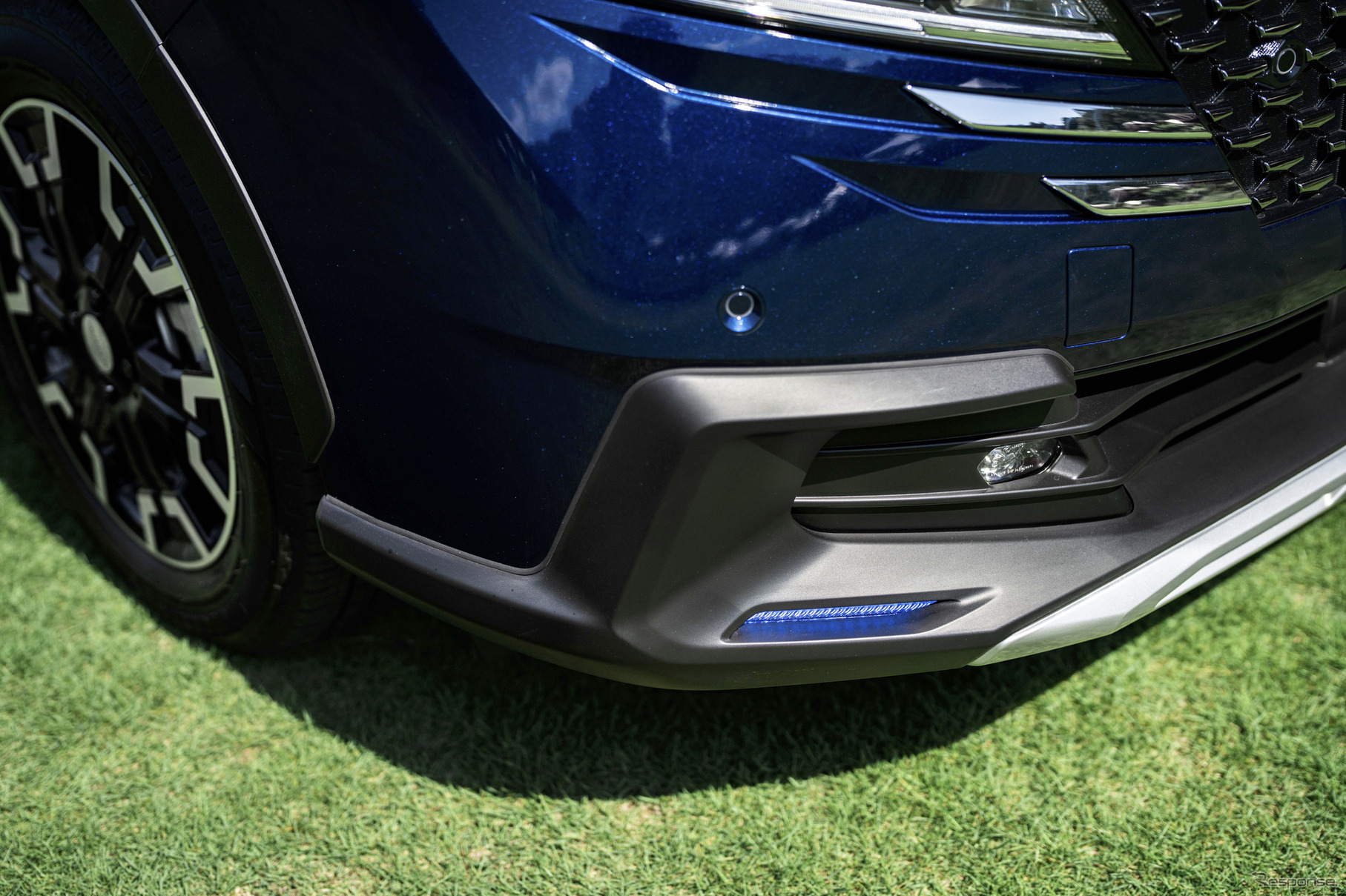 日産『ノート AUTECH クロスオーバー』