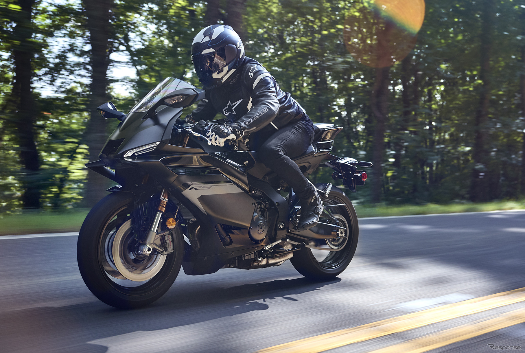 ヤマハ YZF-R9（写真は海外仕様）