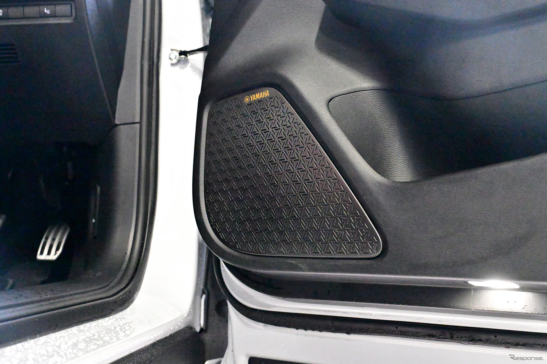 三菱 アウトランダーPHEV 改良新型