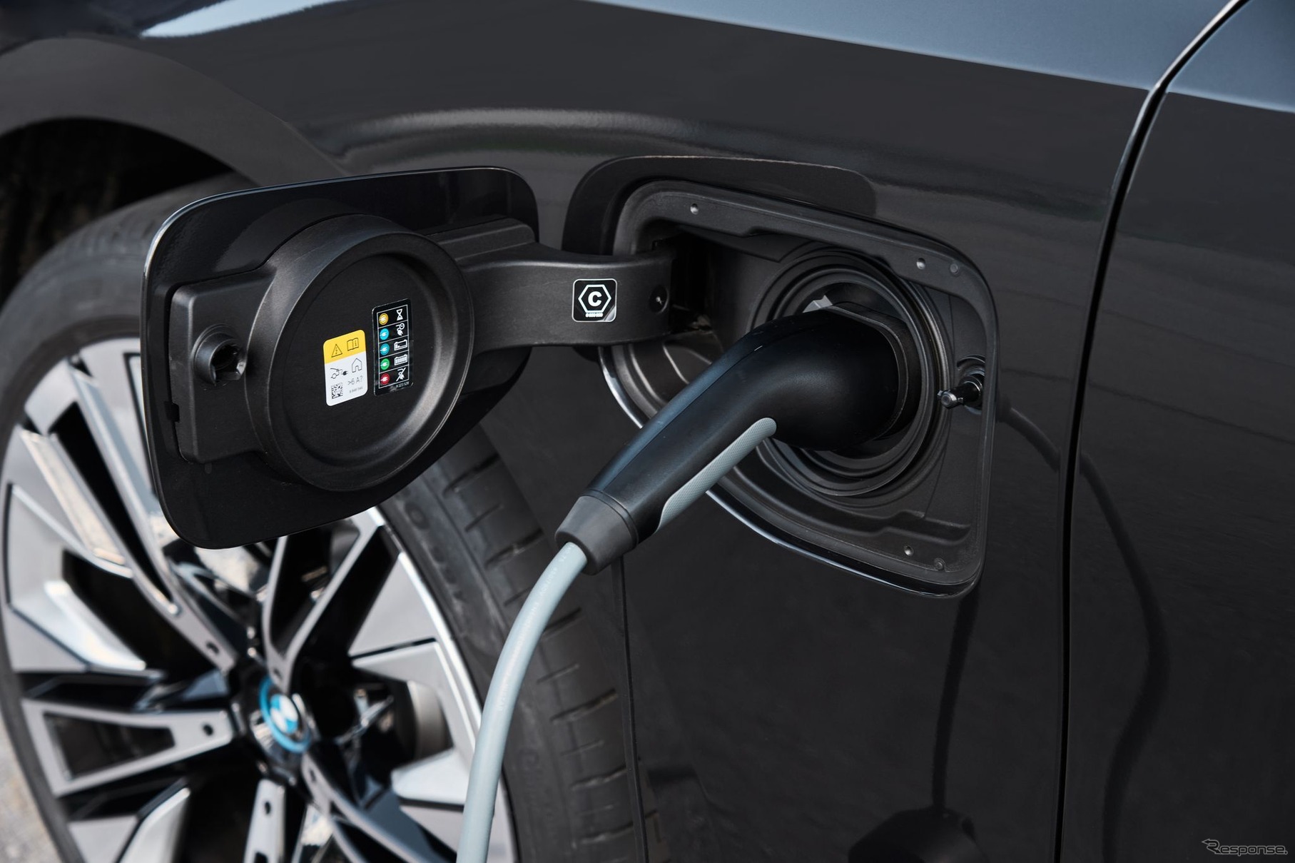 BMW 5シリーズ・セダン 新型のPHEV「530e」