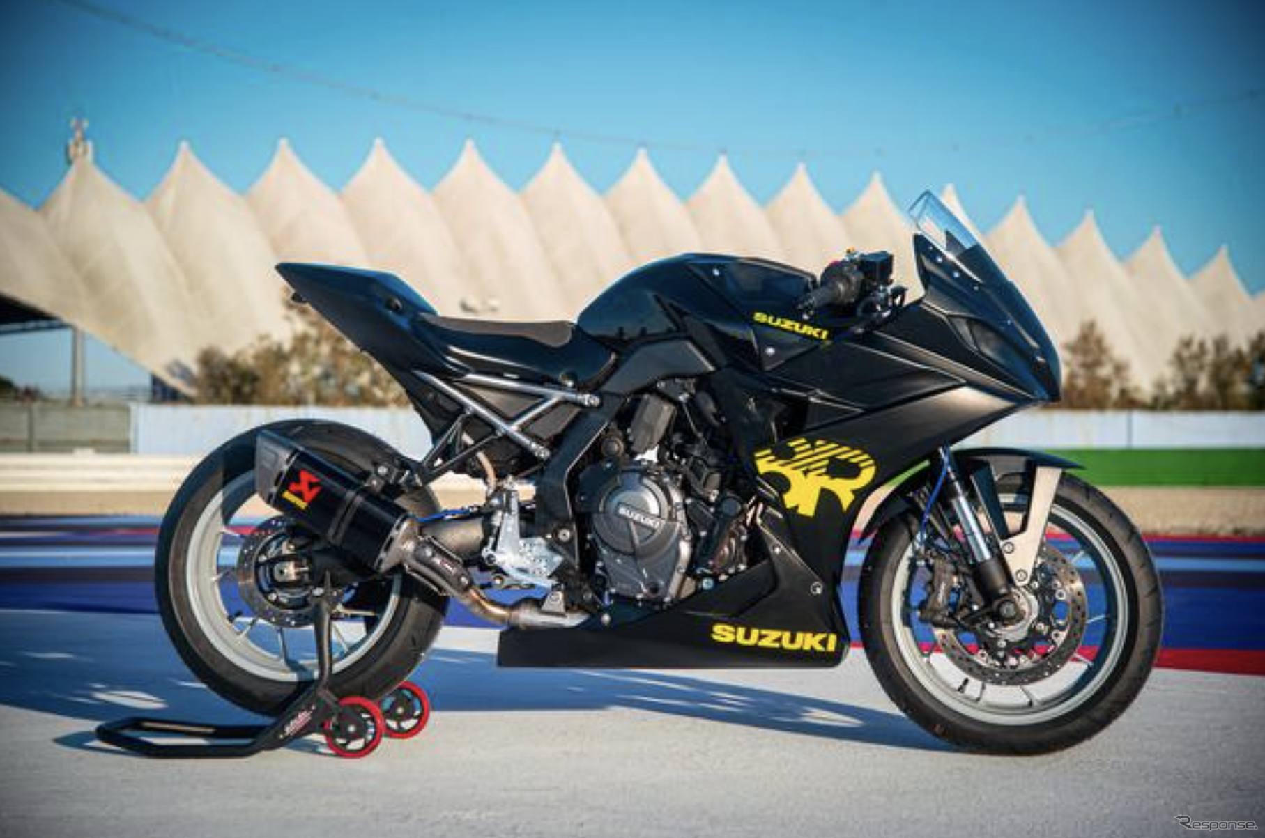 EICMA2024に出展されるGSX-8R CUP