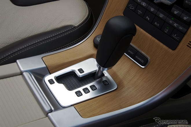 ボルボ XC60 …予約受注を開始