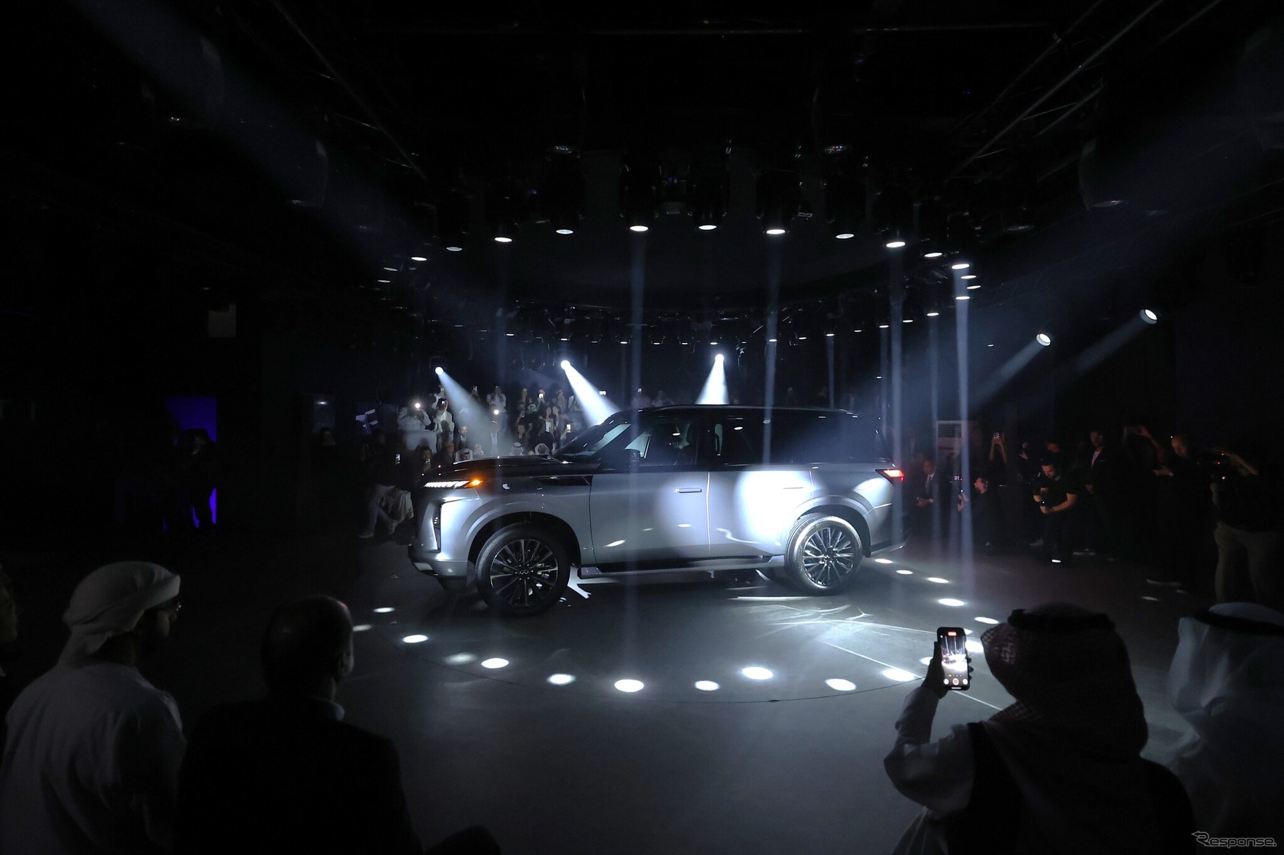 インフィニティ QX80 新型