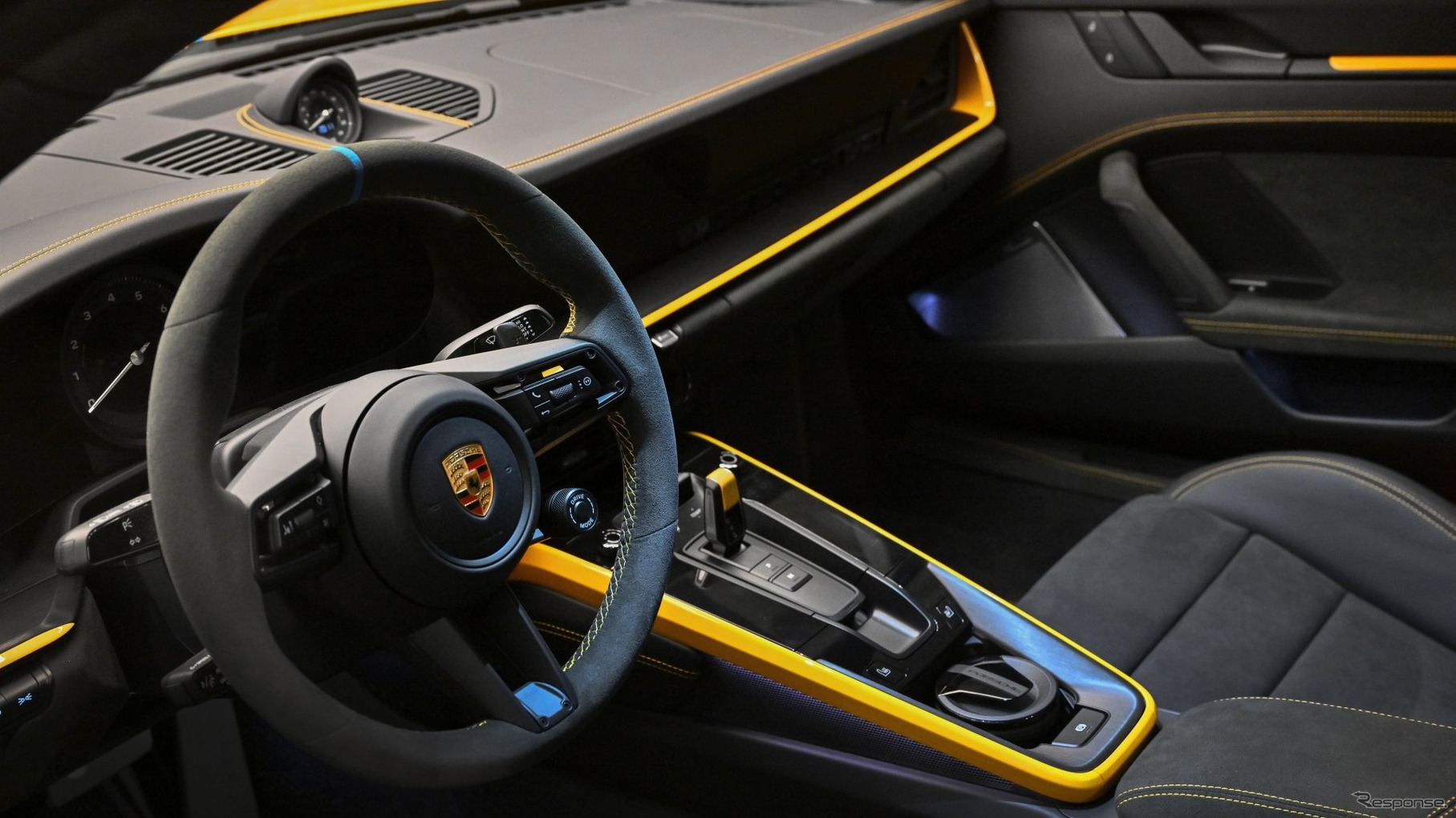 ポルシェ『911ダカール』の最後の1台。独自のカスタマイズを施した「ゾンダーヴンシュ」仕様