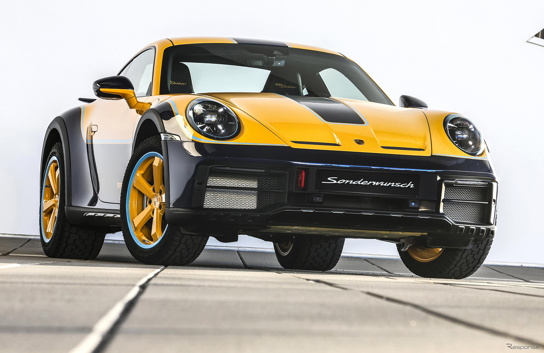 ポルシェ『911ダカール』の最後の1台。独自のカスタマイズを施した「ゾンダーヴンシュ」仕様
