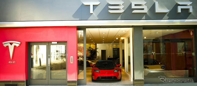 米国EVメーカー テスラ、欧州第1号店をロンドンにオープン