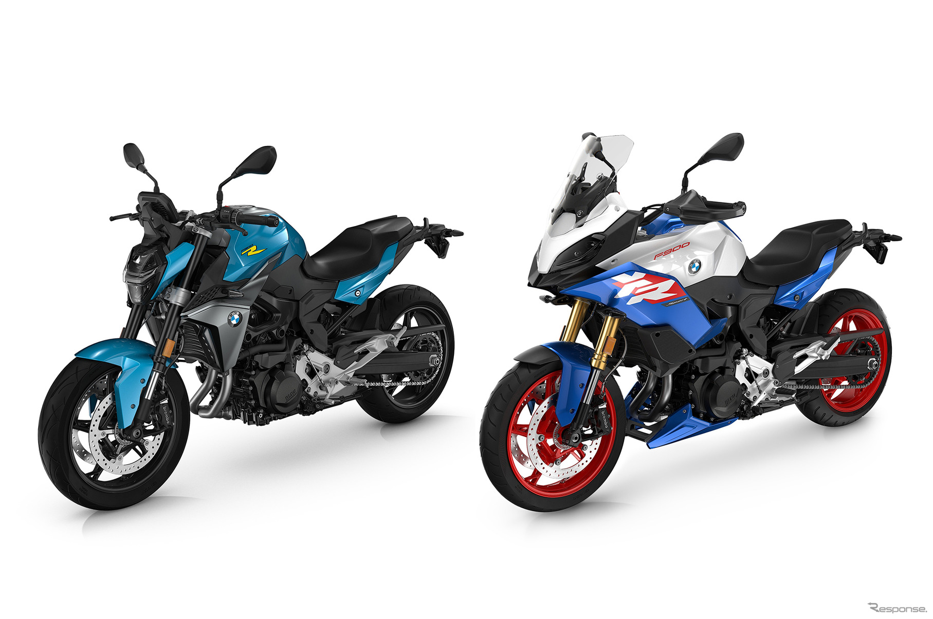 BMW F 900 R（左）とF 900 XR（右）
