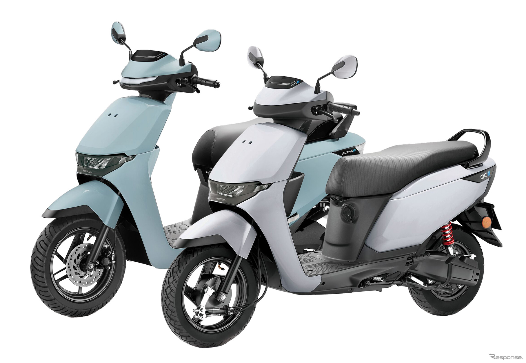 ホンダ ACTIVA e:（左）とQC1（右）