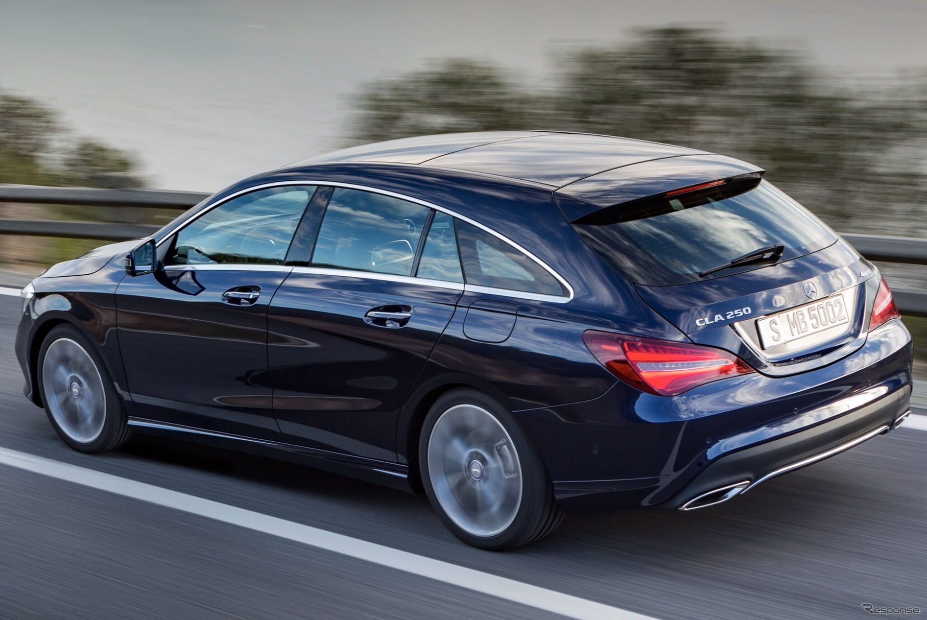 「CLA 250 4MATIC」