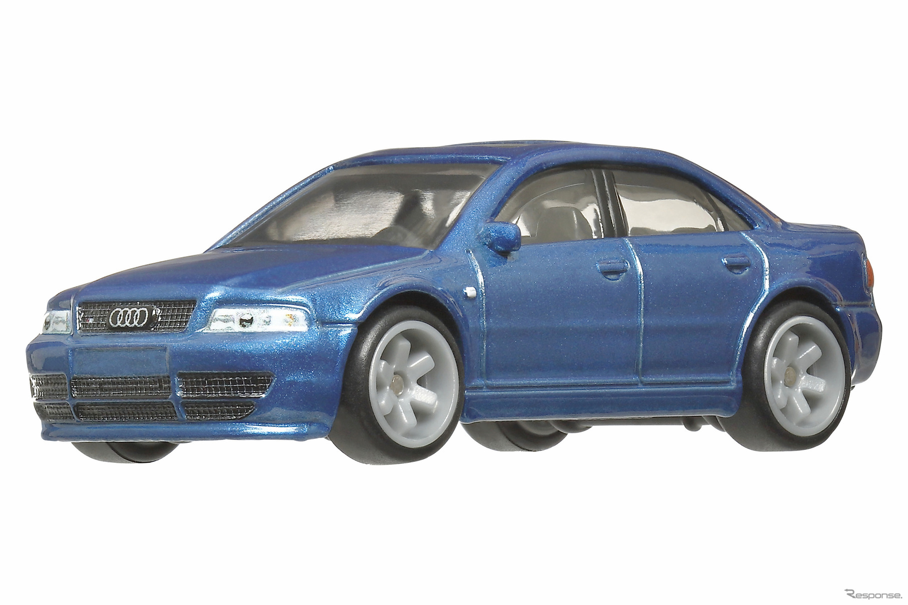 アウディ S4 クワトロ(12月21日発売)