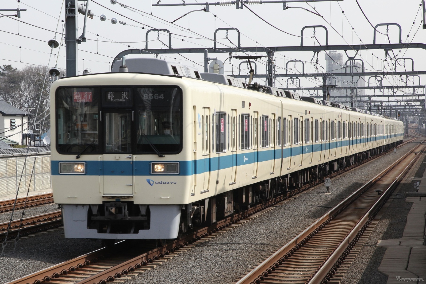 小田急8000形
