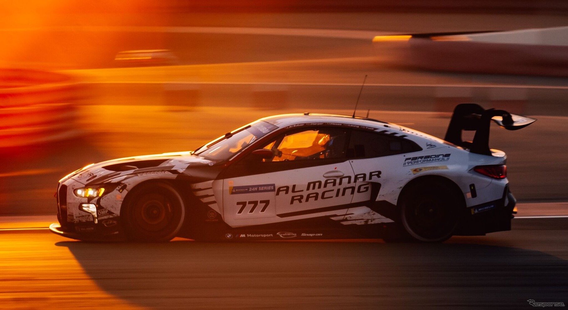 BMW『M4 GT3 EVO』がドバイ24時間レースで総合優勝