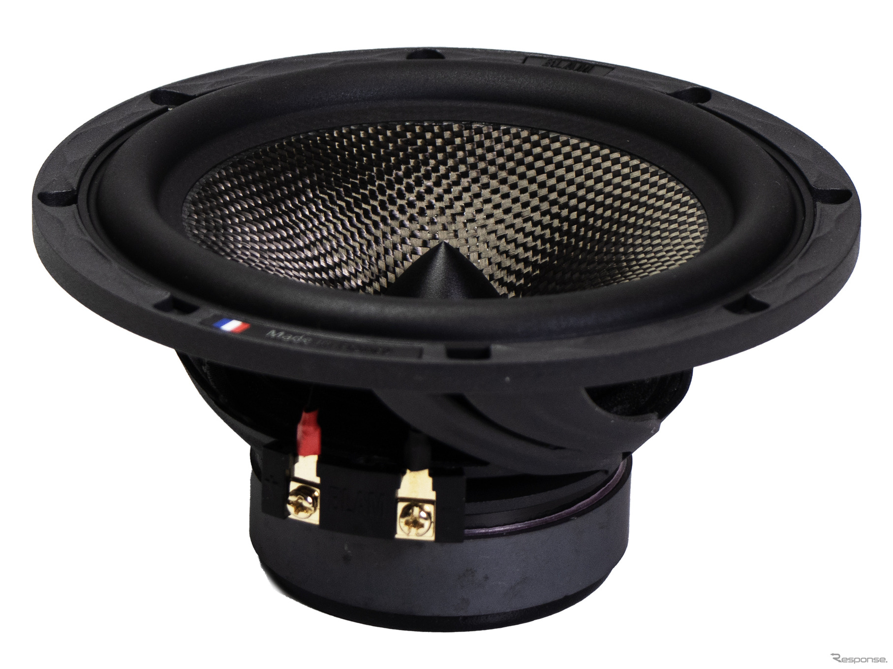 S 6.80　Signature 165mmミッドバス希望小売価格：7万3700円（税込・ペア）●再生周波数帯域：60Hz～7kHz ●定格入力：60W ●入力インピーダンス：2Ω ●出力音圧レベル：94.3dB ●取付口径サイズ：141.9mm ●取付奥行サイズ：73.5mm ●グリルなし