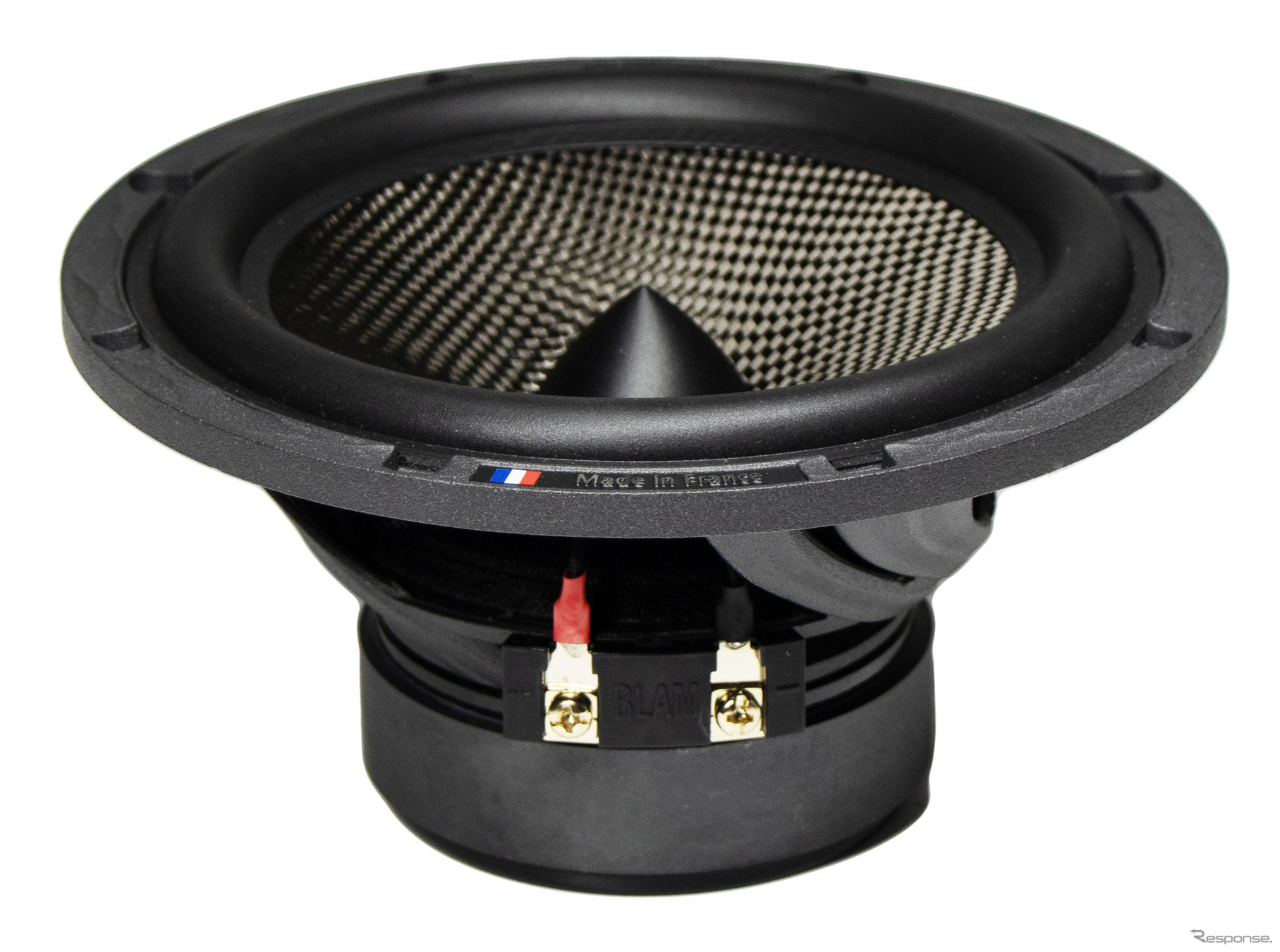 S 6.85　Signature 165mmミッドバス希望小売価格：9万0200円（税込・ペア）●再生周波数帯域：45Hz～5kHz ●定格入力：100W ●入力インピーダンス：3Ω ●出力音圧レベル：91.7dB ●取付口径サイズ：141.9mm ●取付奥行サイズ：76.2mm ●グリルなし
