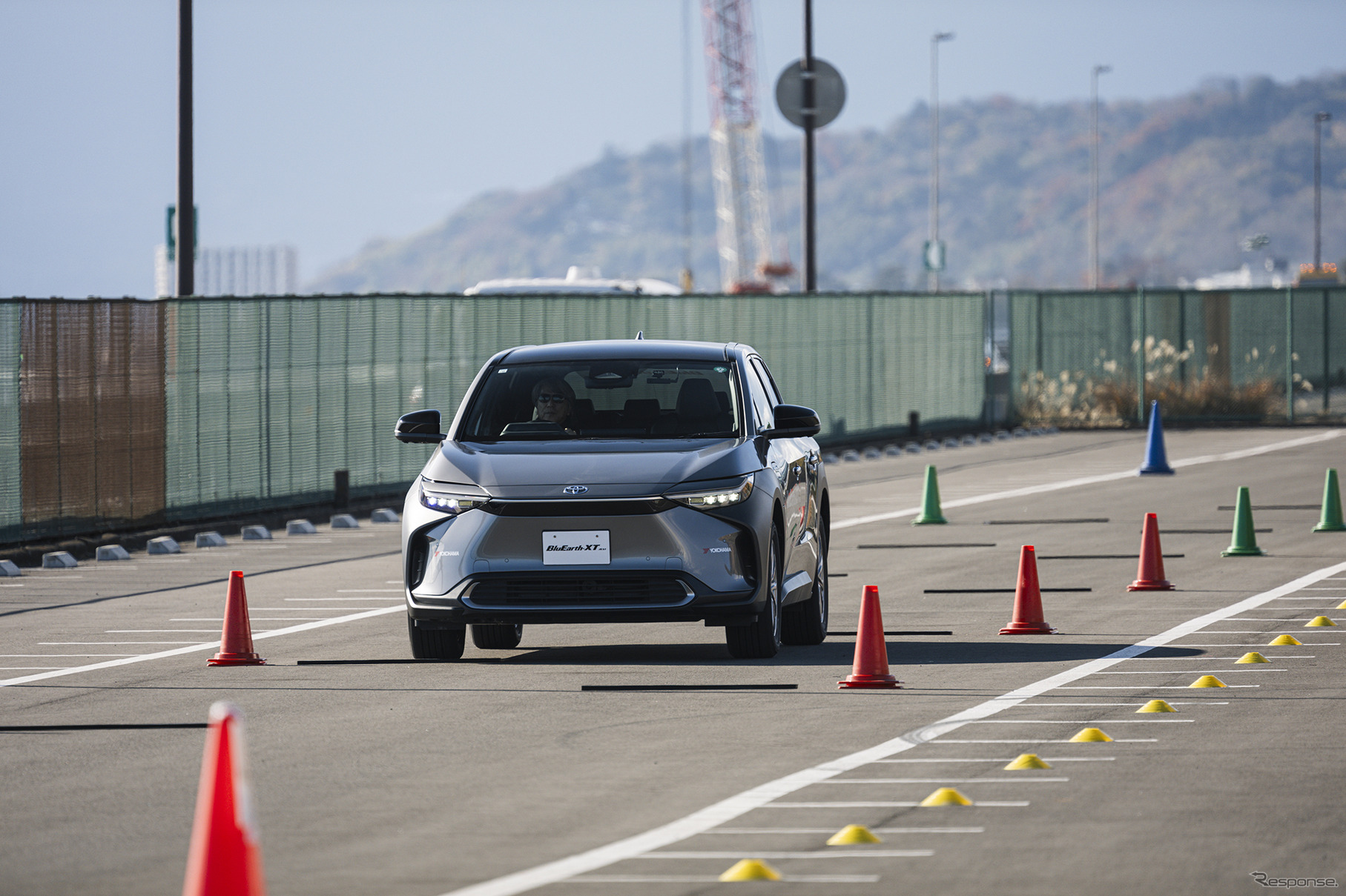 YOKOHAMA ADVAN試乗会