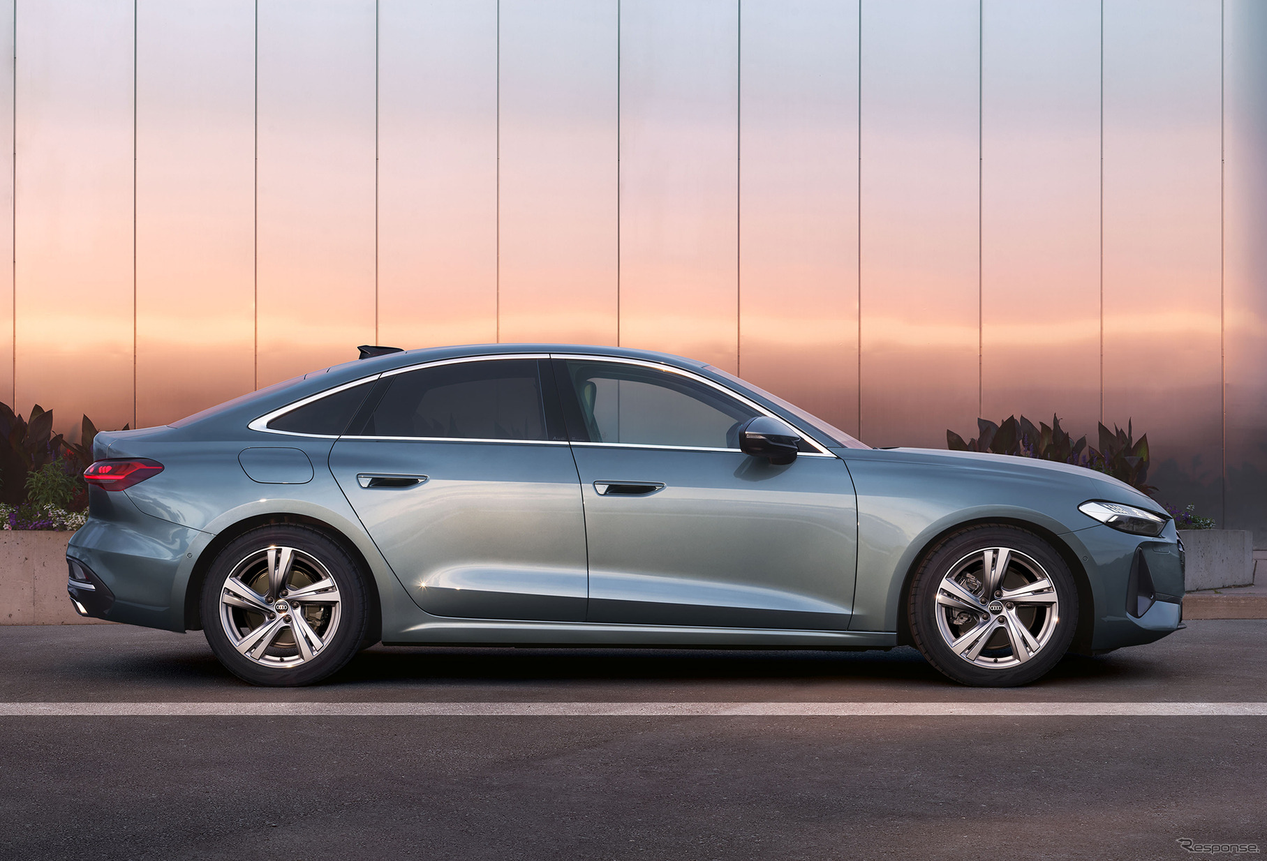 アウディ A5 新型