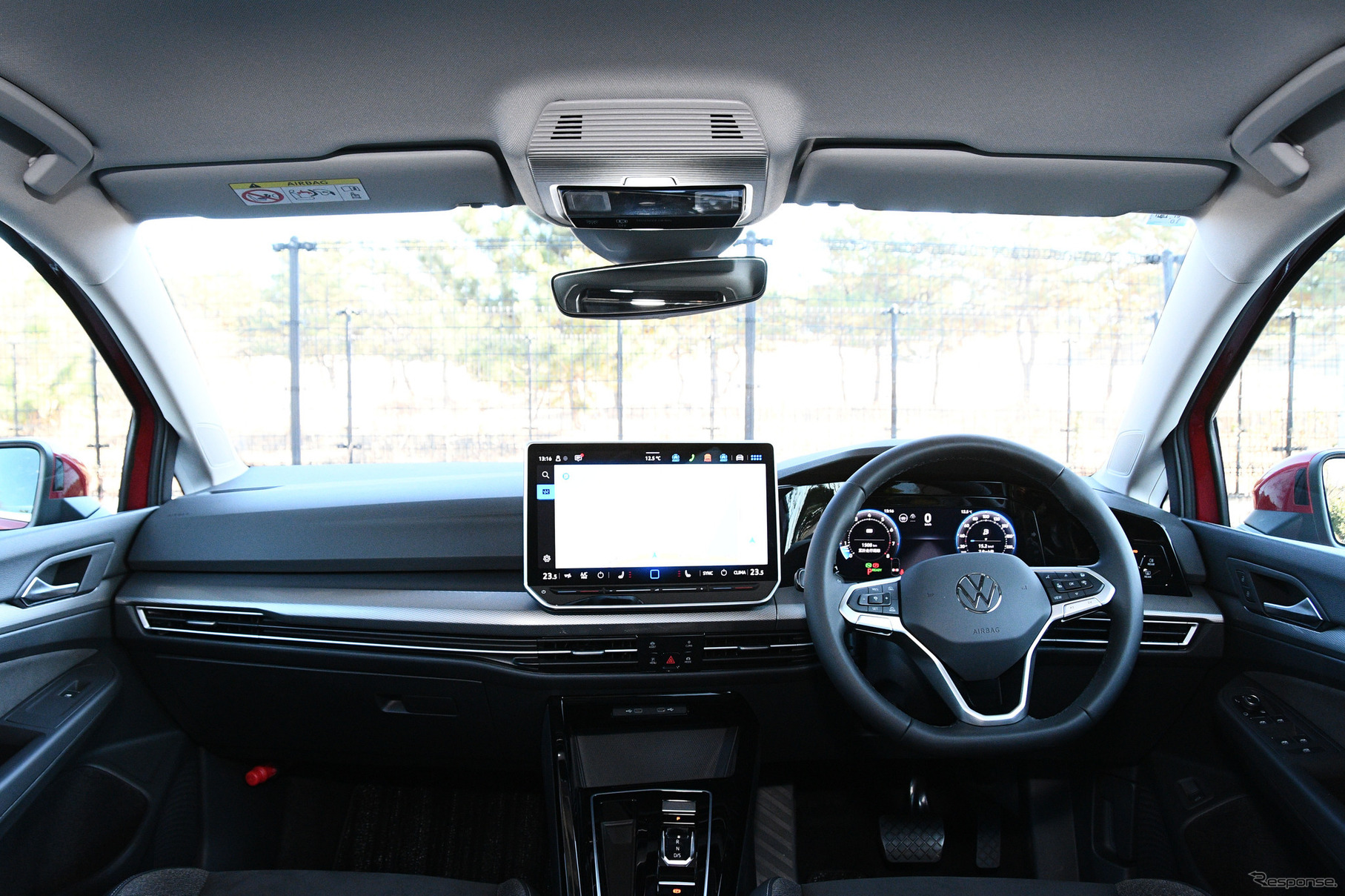 VW ゴルフヴァリアント eTSI スタイル