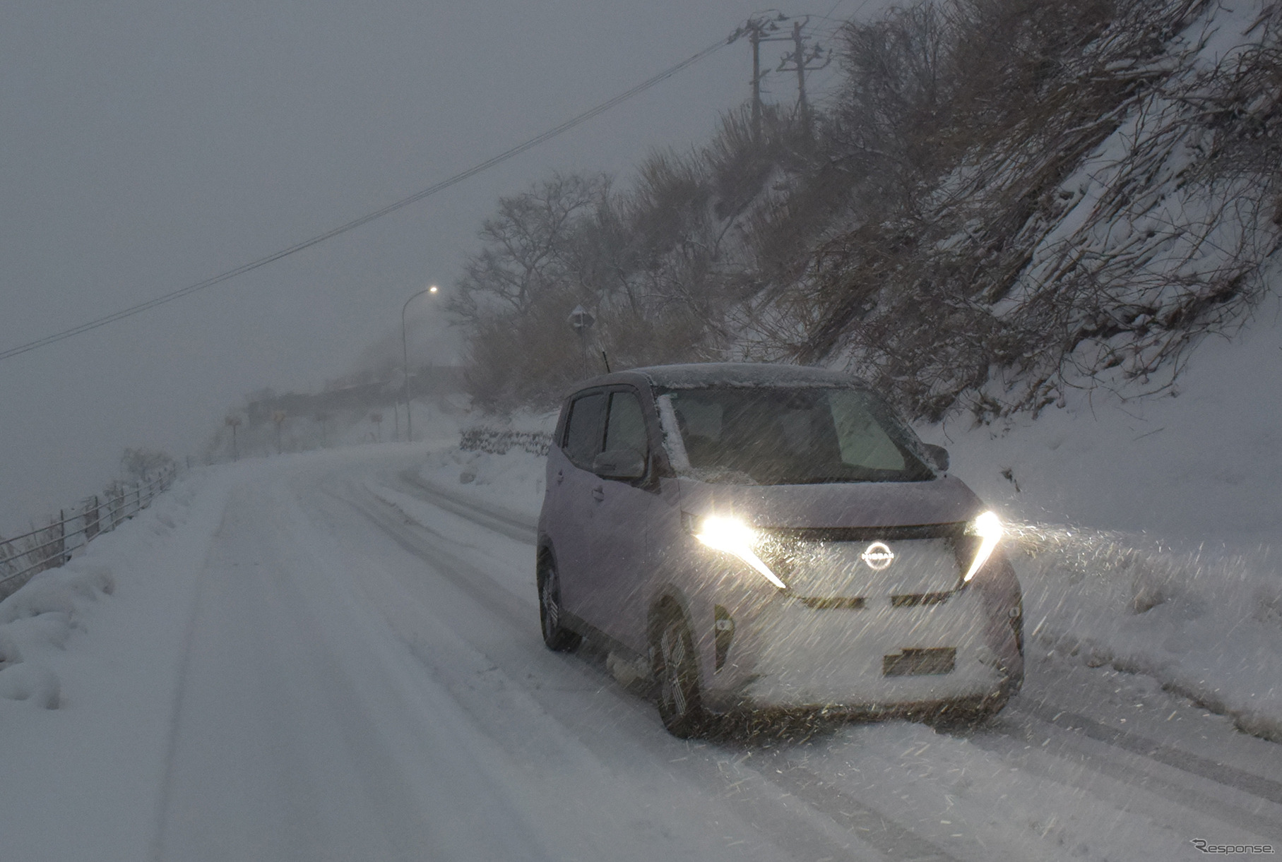 サクラは前輪駆動だが、積雪踏破能力はかなりのものだった。